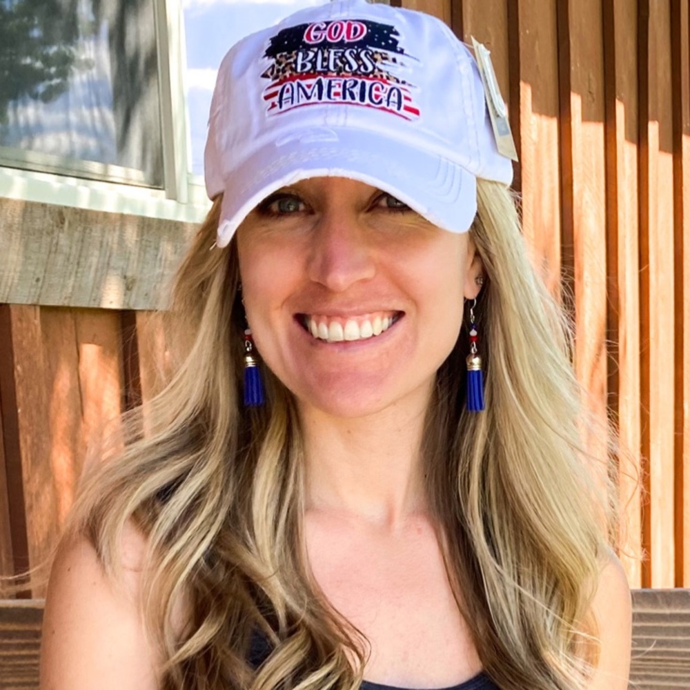 Meet your Posher, Brie